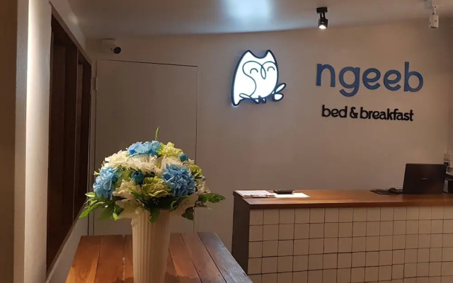 Ngeeb Bed & Breakfast