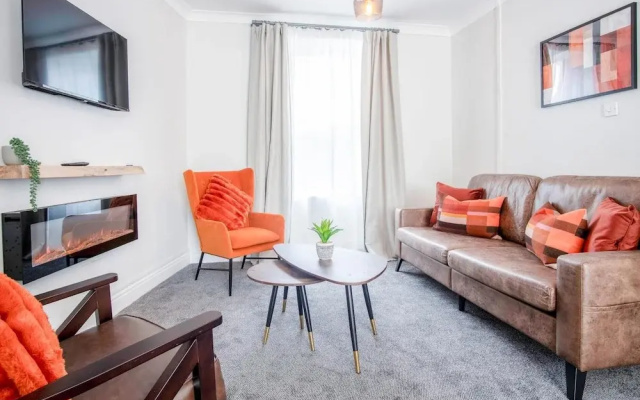 No 7 Moorfield Road - 3 Bed Townhouse - Narberth