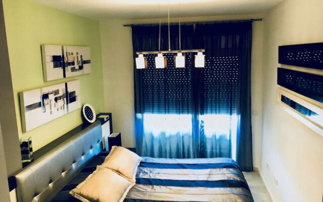 Mi Capricho Luxury Apartament by the Sea