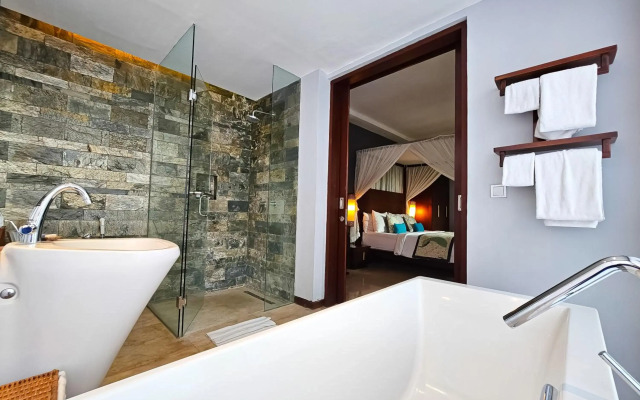 SEMINYAK ICON by Karaniya Experience