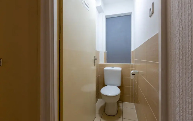6-bed Apartment in Liverpool
