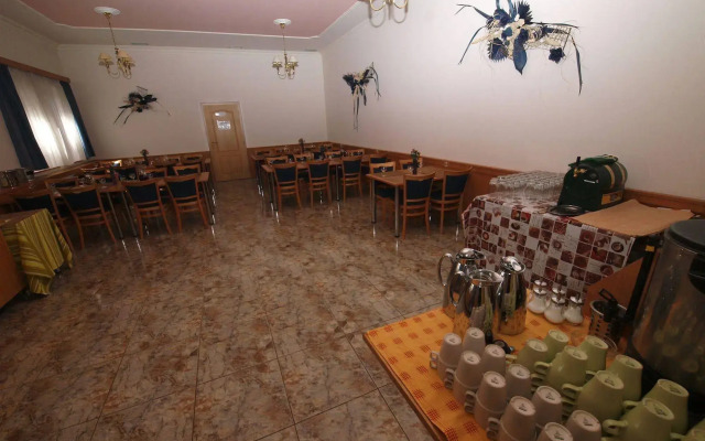 Holiday Hotel Macocha