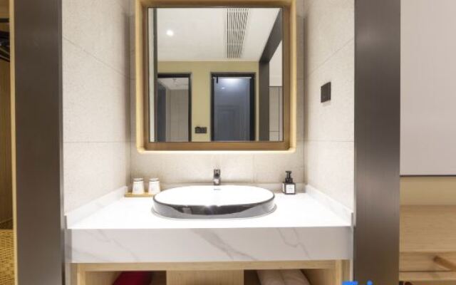 Lvchen Smart Hotel (Taicangyu Branch)