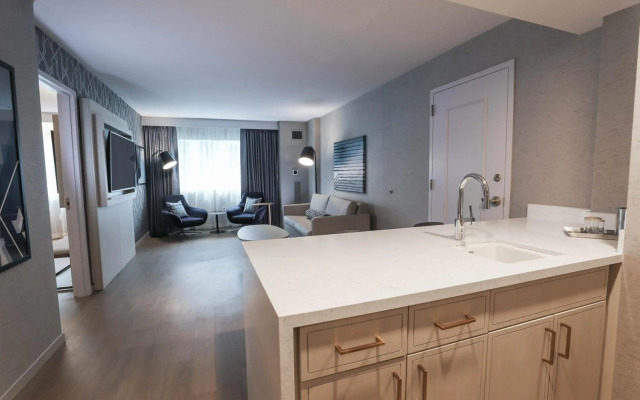 Radisson Plaza Hotel & Suites Kalamazoo
