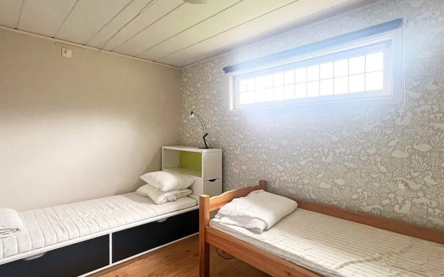 6 Person Holiday Home in Skummeslovsstrand