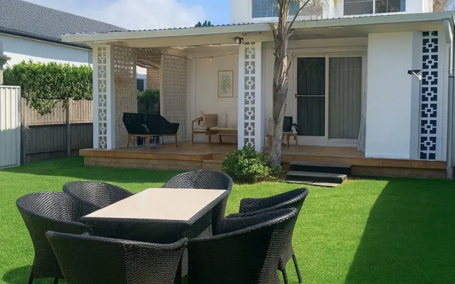 Beachside 2-bed Home in Brighton-le-sand