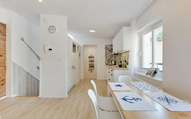 Lion Apartments - La Playa