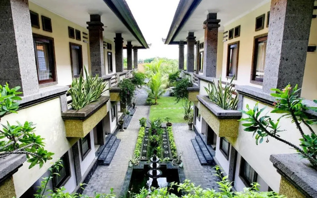 Tanjung Sari Inn