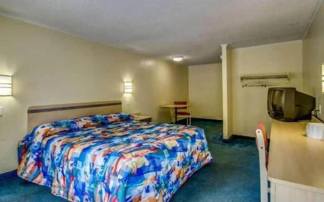 Knights Inn - Florence, SC