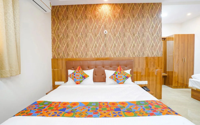 Fabhotel Platinum Palace