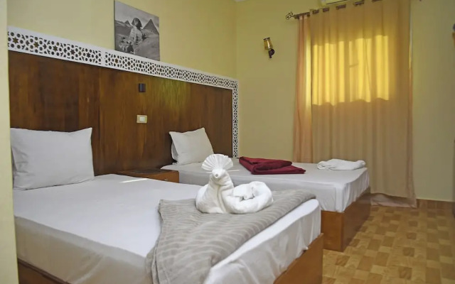 New Pyramids Paradise Hostel