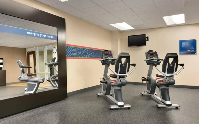 Hampton Inn & Suites Mahwah