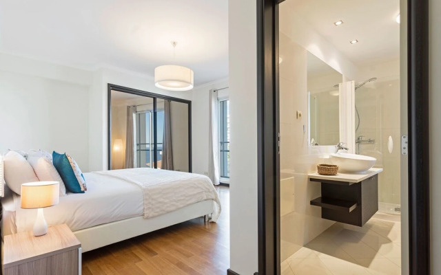 Rodamar I by An Island Apart