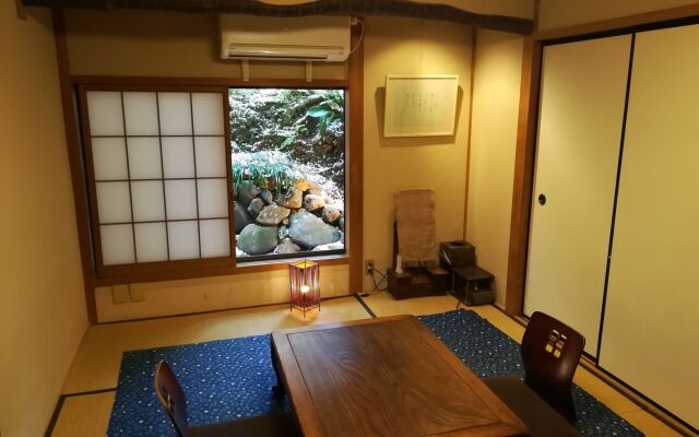 Japanese Inn Yoshimizu