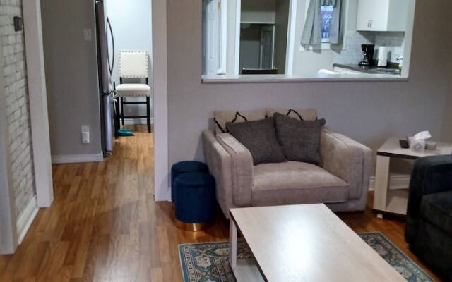 Toronto Furnished Living- Niagara Falls