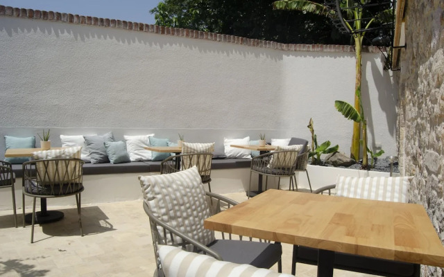 Min Ayvalık (Adults Only +12)