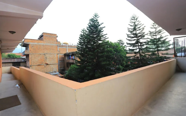 OYO 299 Hotel Sweet Home