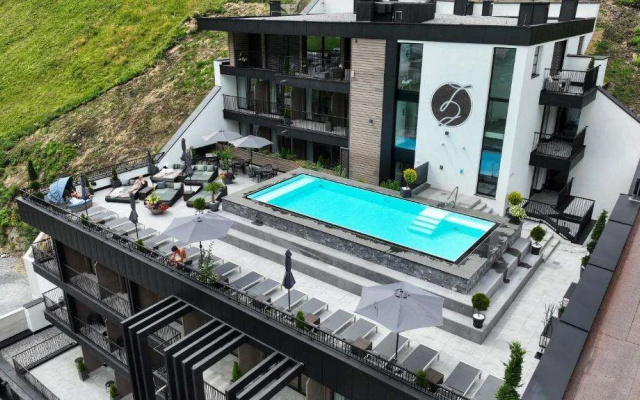 Hotel Martha