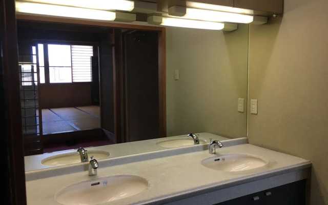 Ryokan Isuzu
