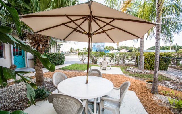 Rodeway Inn & Suites