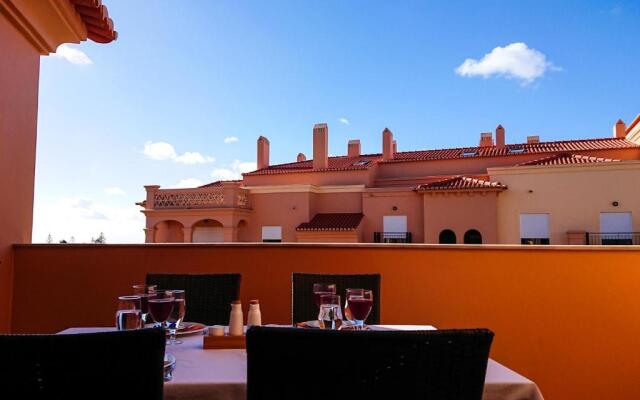 Luxury 3-bedroom apartment at high-end Praia da Luz
