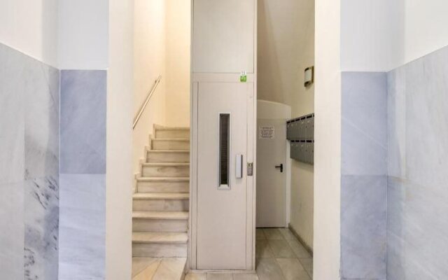 OYO Ruzafa Guesthouse