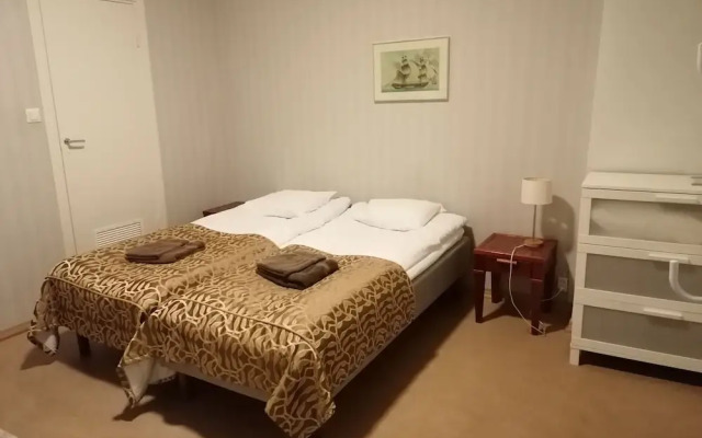 Kartanohotelli Karhulan Hovi