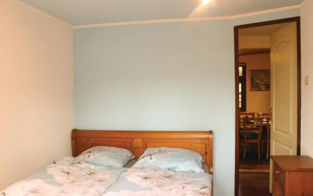 Awesome Home in Lanaken With 2 Bedrooms, Wifi and Outdoor Swimming Pool - фото 5