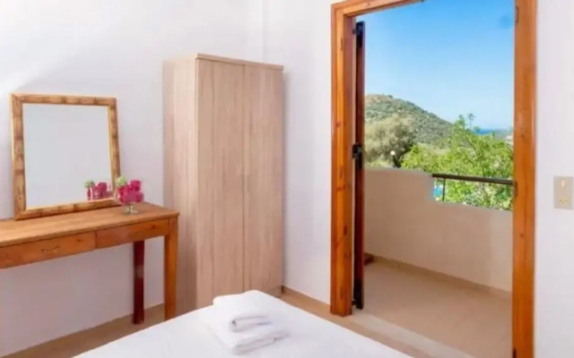 Luxurious Villa Kardi a Small Paradise