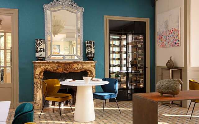 Hotel The Originals Le Jardin des Plumes (ex Relais du Silence)