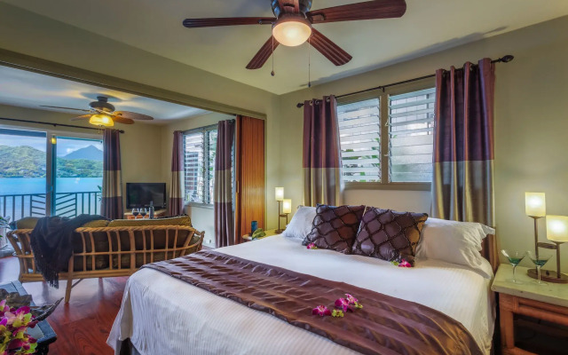 Paradise Bay Resort