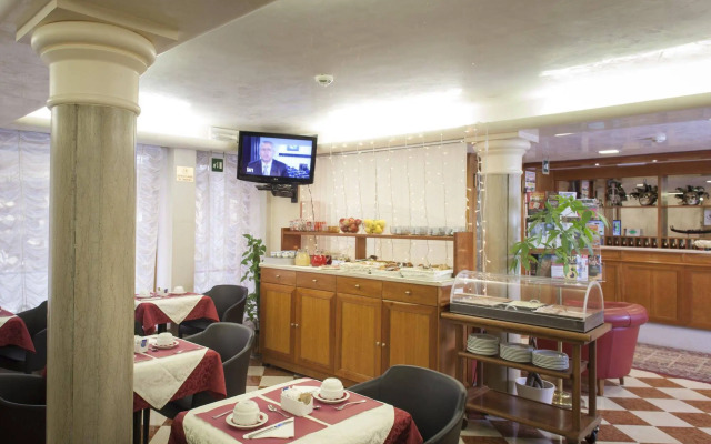 Albergo Commercio e Pellegrino
