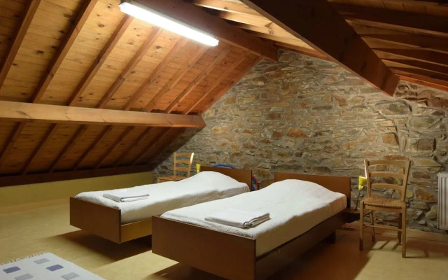 Luxury House with Indoor Pool, Sauna, Hot Tub