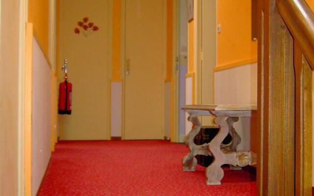 Hôtel-Restaurant La Petite Villette