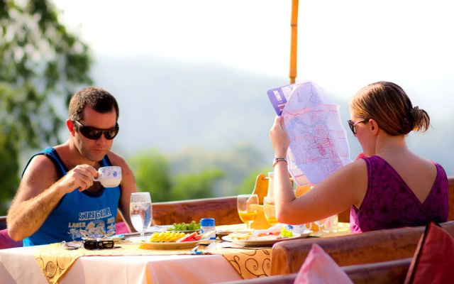 Monmaen Resort & Spa