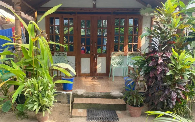 Tropical Bay