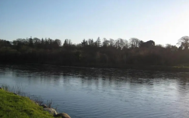 Laune Bridge House Guest Accommodation