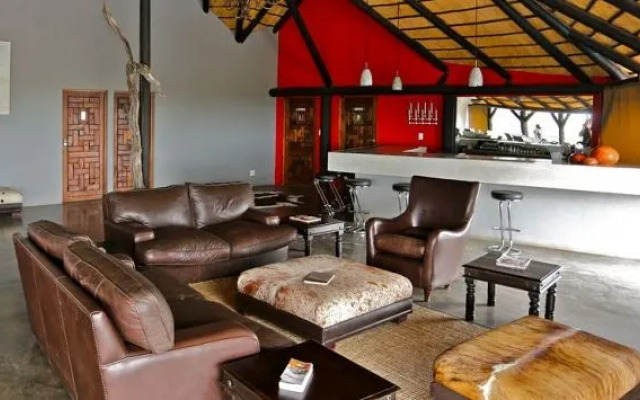 Uukwaluudhi Safari Lodge