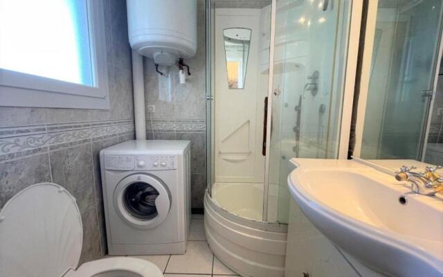 Appartement Saint-Cyprien, 2 pièces, 5 personnes - FR-1-225D-485
