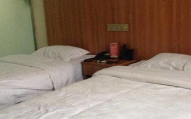 Red Gulf Hotel
