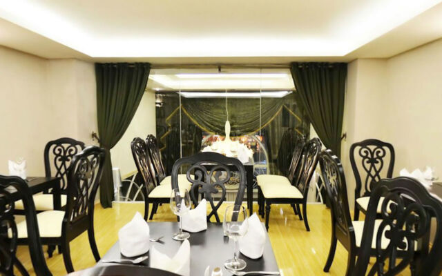 Mayana Hotel