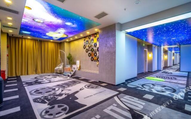 Manfei Hotel (Foshan Zumiao Creative Industry Park Store)