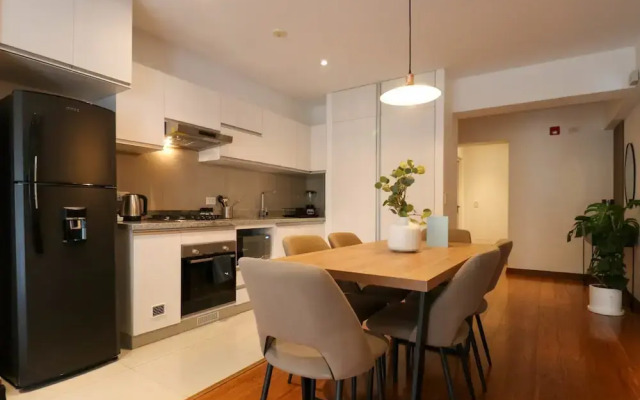 w Glorious 2BR w Amazing Deco in Barranco