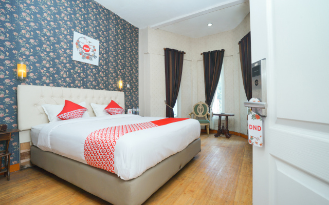 OYO 1239 Mojokerto Classic Homestay