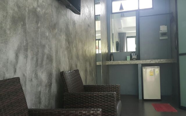 Baan Chao Mai Beach House