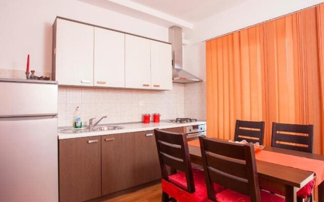 Apartments Makarska