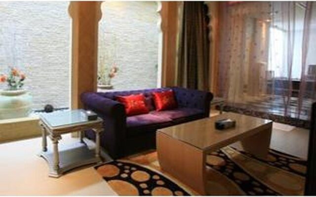 Her Home Spa Motel Xinying