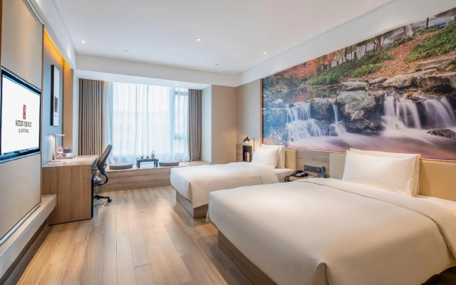 Rezen Select Hotel (Hangzhou Xiaoshan International Airport Yongsheng Road Subway Station Branch)