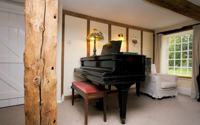 Poplars Farm House