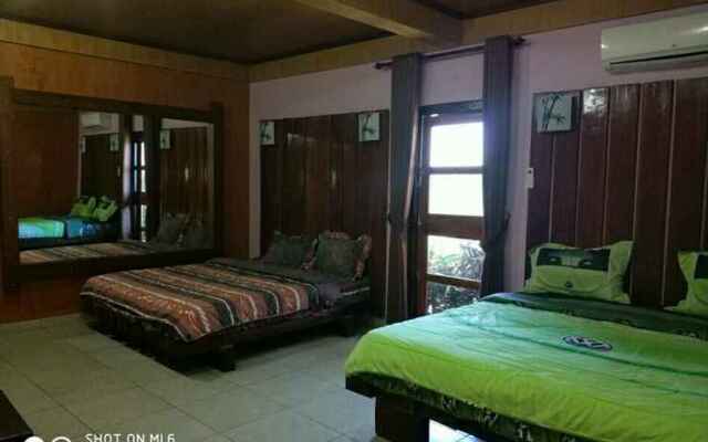 Senaru Lodge